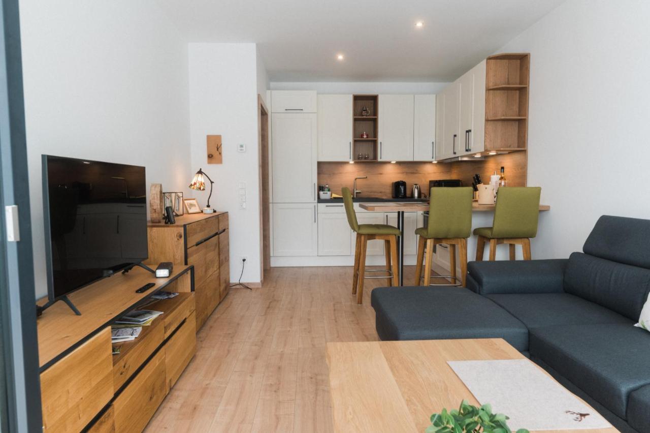 Ferienwohnung Bergsonne Mit Sonnenbalkon Und Tiefgaragen Parkplatz Bad Ischl Dış mekan fotoğraf