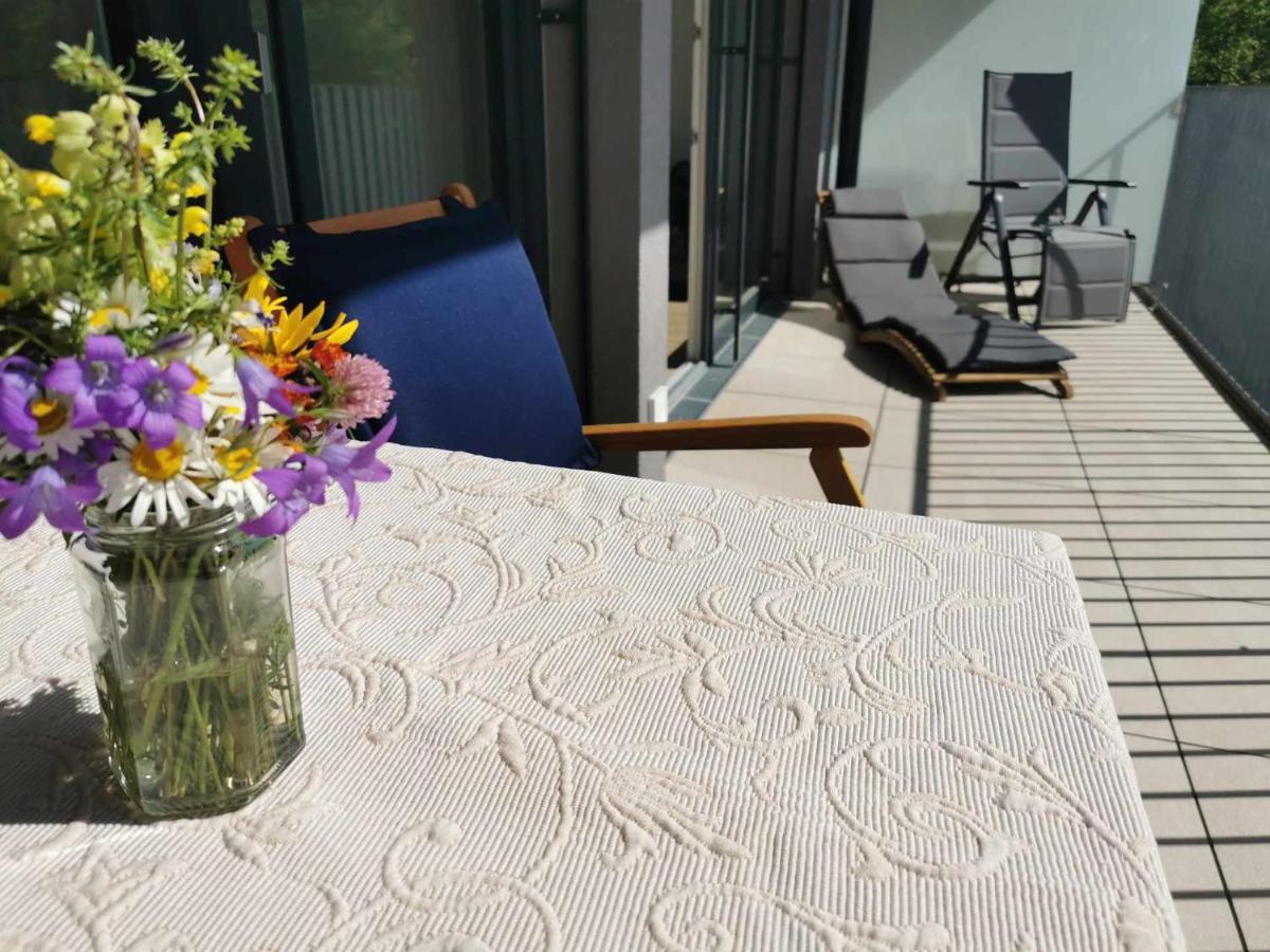 Ferienwohnung Bergsonne Mit Sonnenbalkon Und Tiefgaragen Parkplatz Bad Ischl Dış mekan fotoğraf